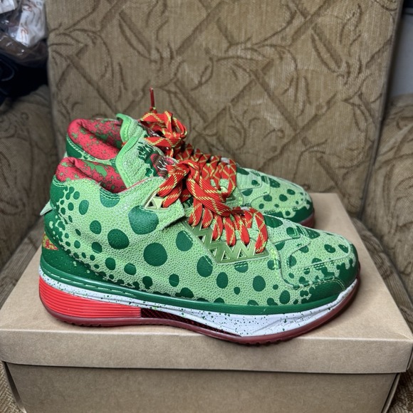 Li-Ning Way of Wade 2 Christmas Sting Wade Size‎ 9.5 Nice main image 8